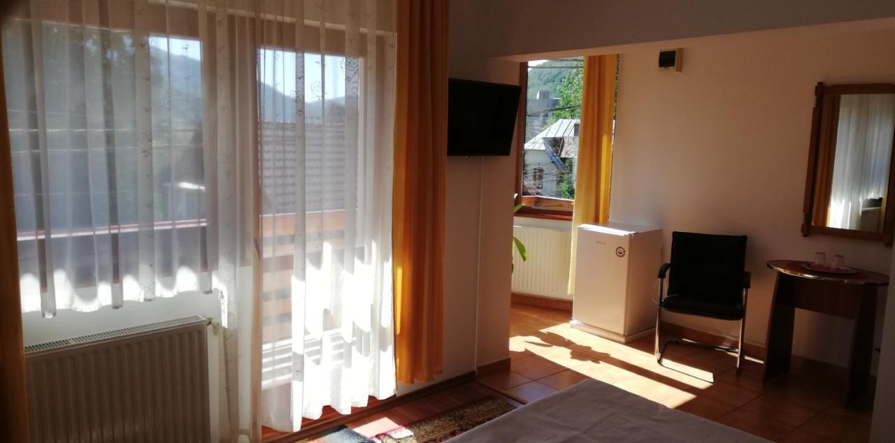 Pension Casa Soarelui Sinaia Dış mekan fotoğraf