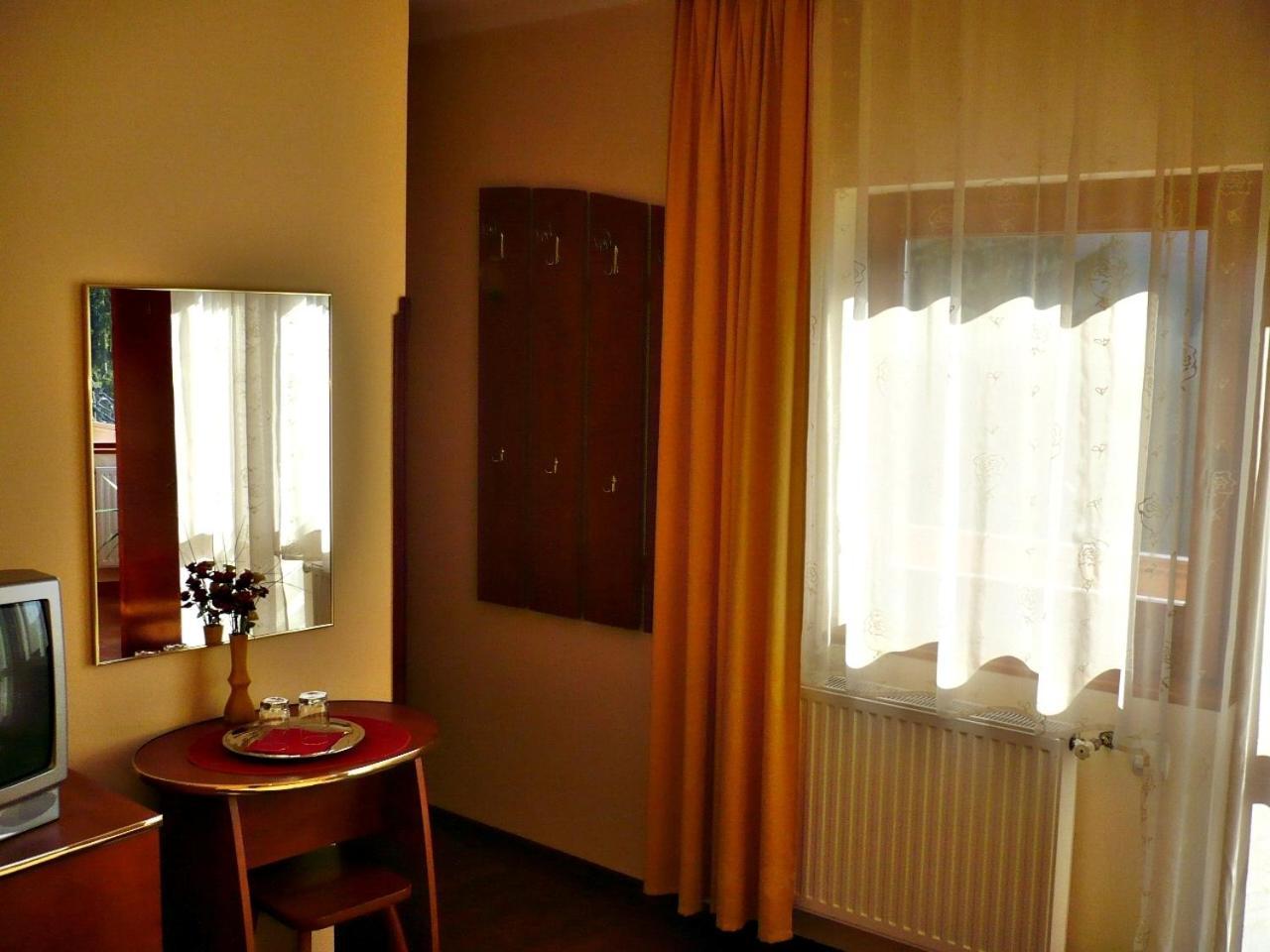 Pension Casa Soarelui Sinaia Dış mekan fotoğraf